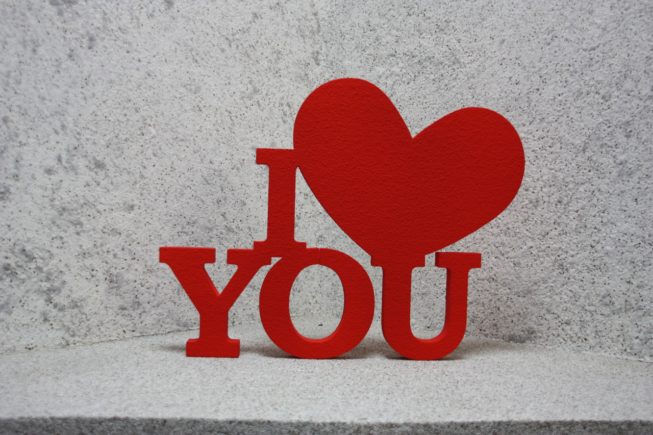 Слова I LOVE YOU №1 з пінопласту 50см на 37см товщ 2,6 см з фарбуванням