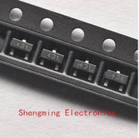 Транзистор 2SD882 npn 40V 3A sot-23, фото 1