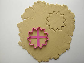 3D-формочки-вирубки для пряників "Квітка 24"