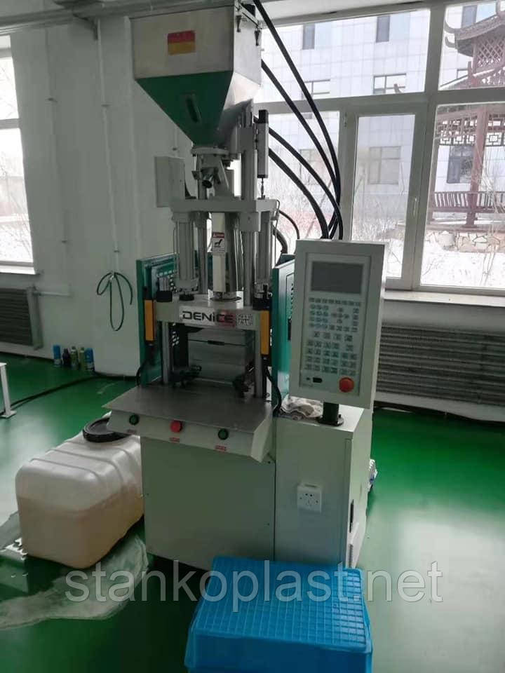 Б/у Вертикальні термопластоавтомати, фото 1