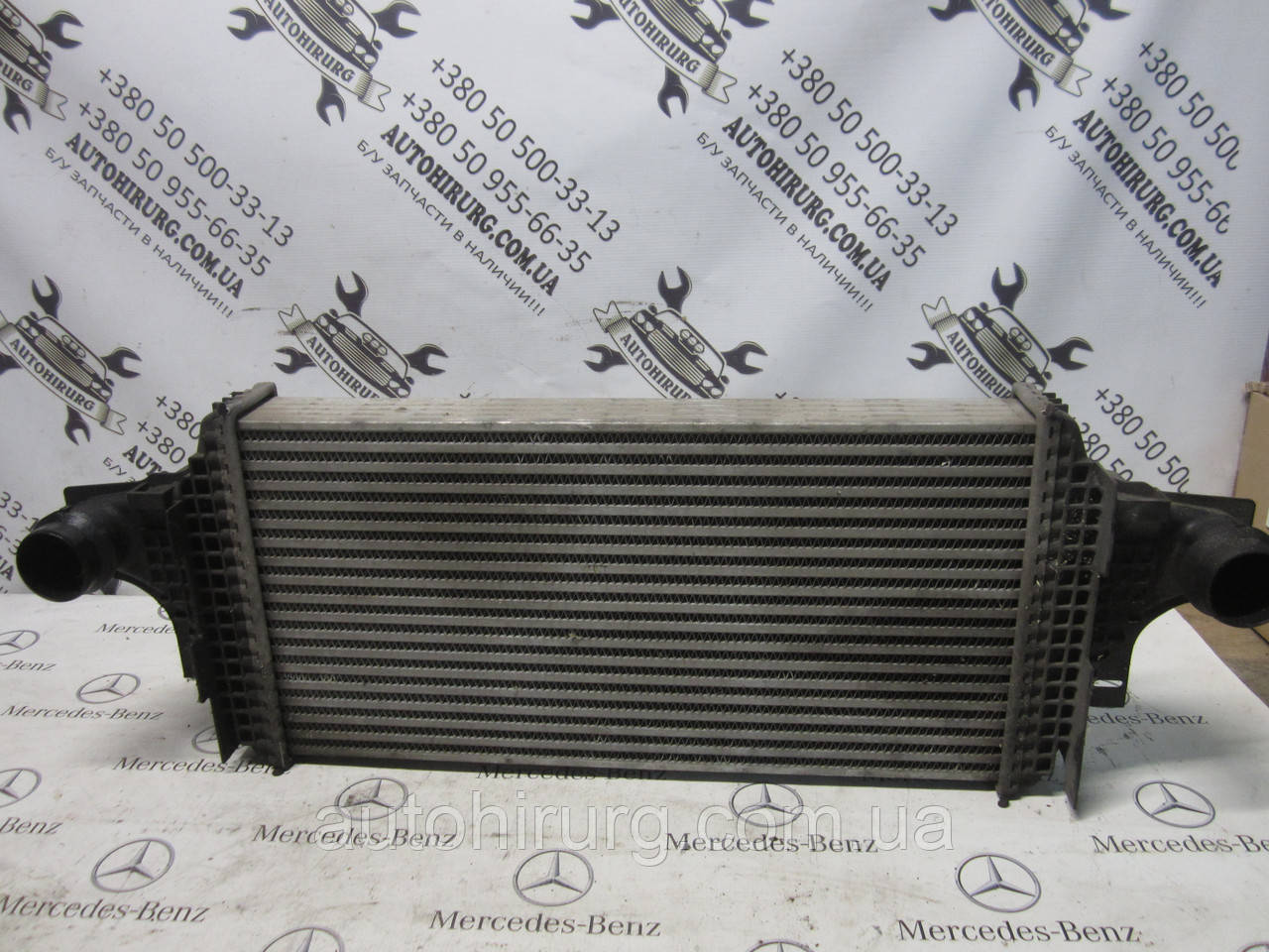 Радіатор інтеркулера mercedes-benz w251 r-class (A2515000000)