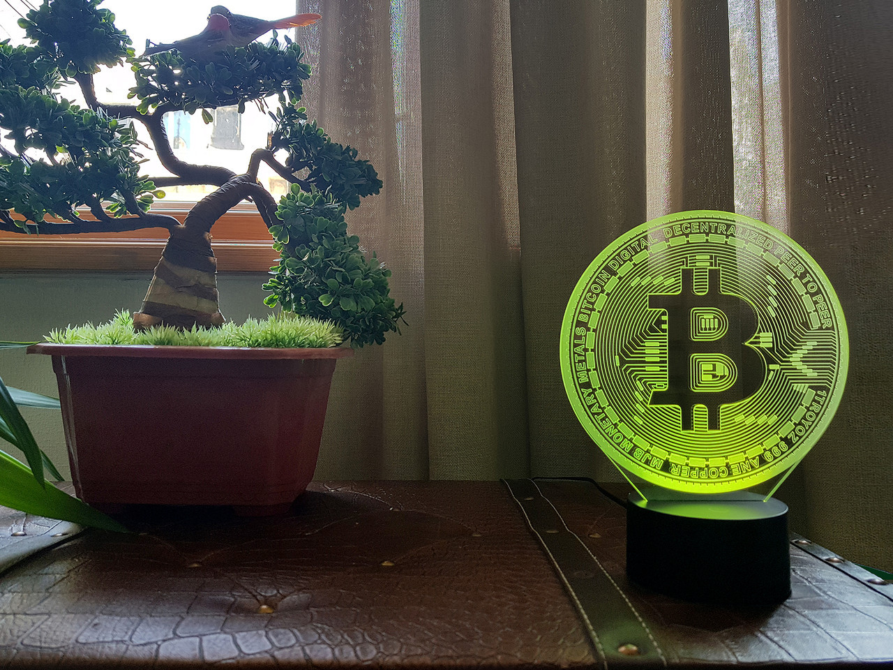 3D світильник нічник з пультом "Bitcoin" 3DTOYSLAMP, фото 1