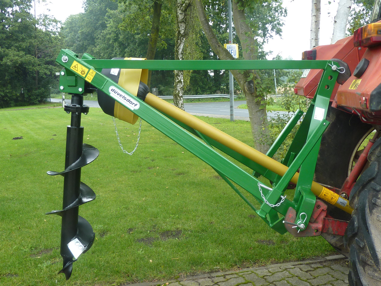 Бур земляний