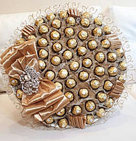 Букет из конфет Большой Ferrero Rocher Королевская роскошь XL