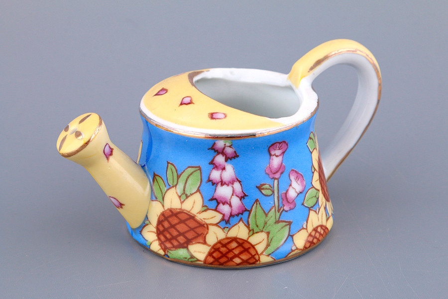 Фігурка Lefard Декоративна лійка 60 мл 82-901