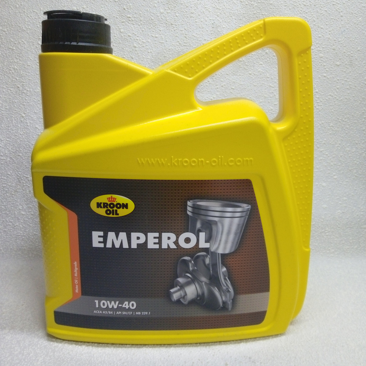 Напівсинтетика Kroon Oil EMPEROL 10W40 SN/CF 4 л моторна олива