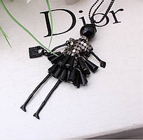 Кулон "Куколка" чорна з чорною спідничкою