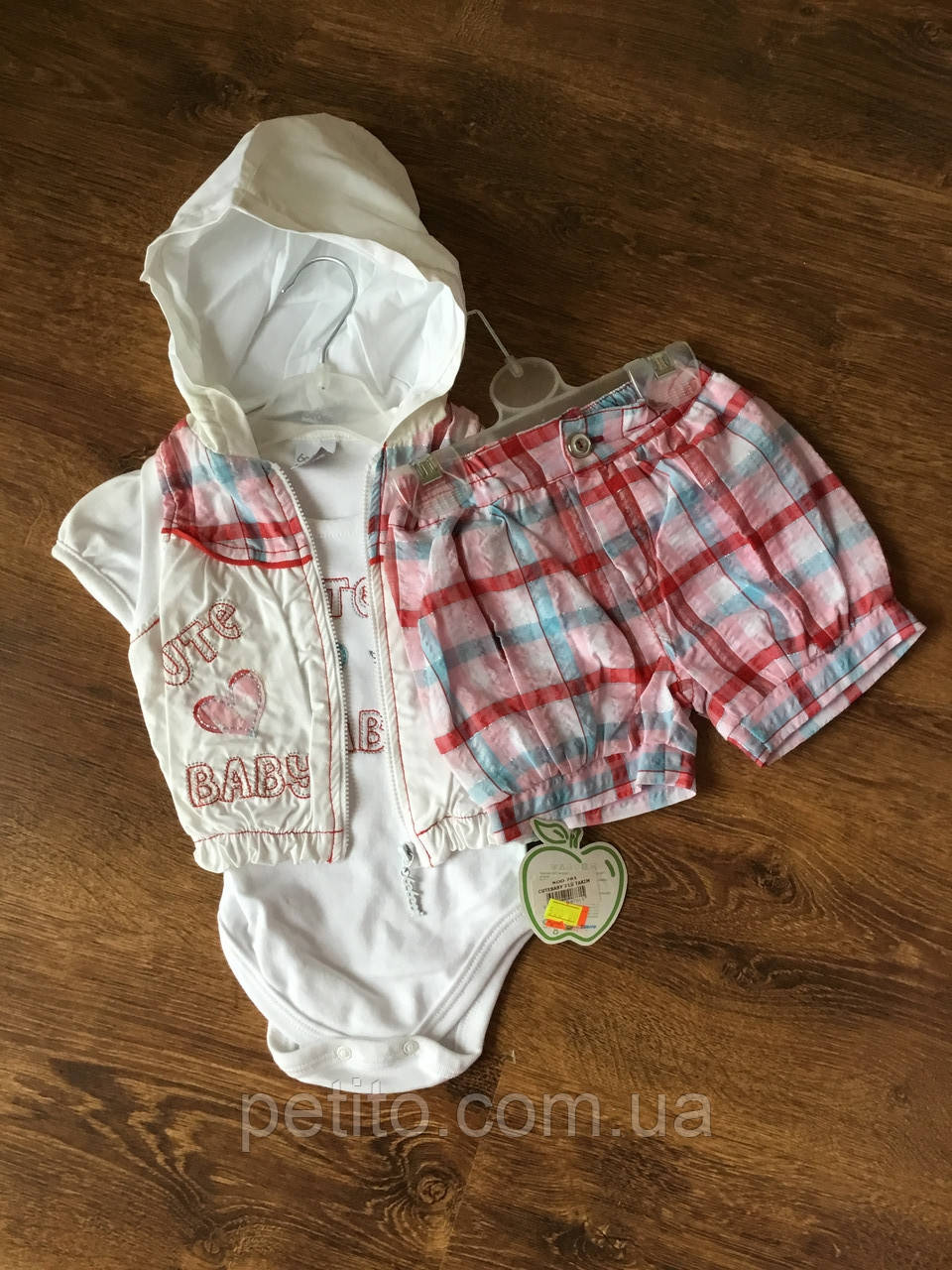 Літній костюм з шортами і кептариком, фото 1