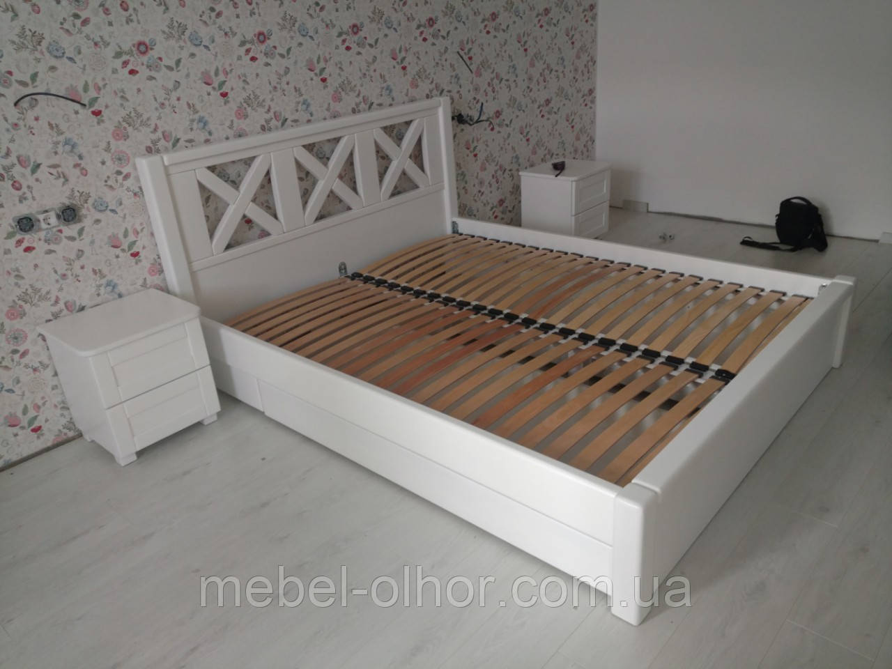 Ліжко Кантрі біле масив із П/М