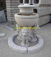 Садовый фонтан декоративный бетонный для сада дачи во дворе, фонтанчики дачные уличные небольшие с вазой.