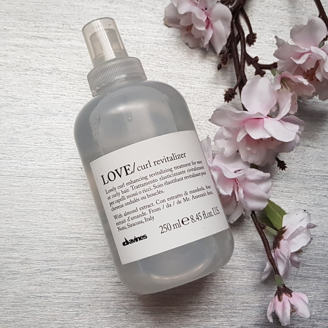 Відновлюючий спрей для посилення завитки волосся Davines Love Curl Revitalizer 250 мл
