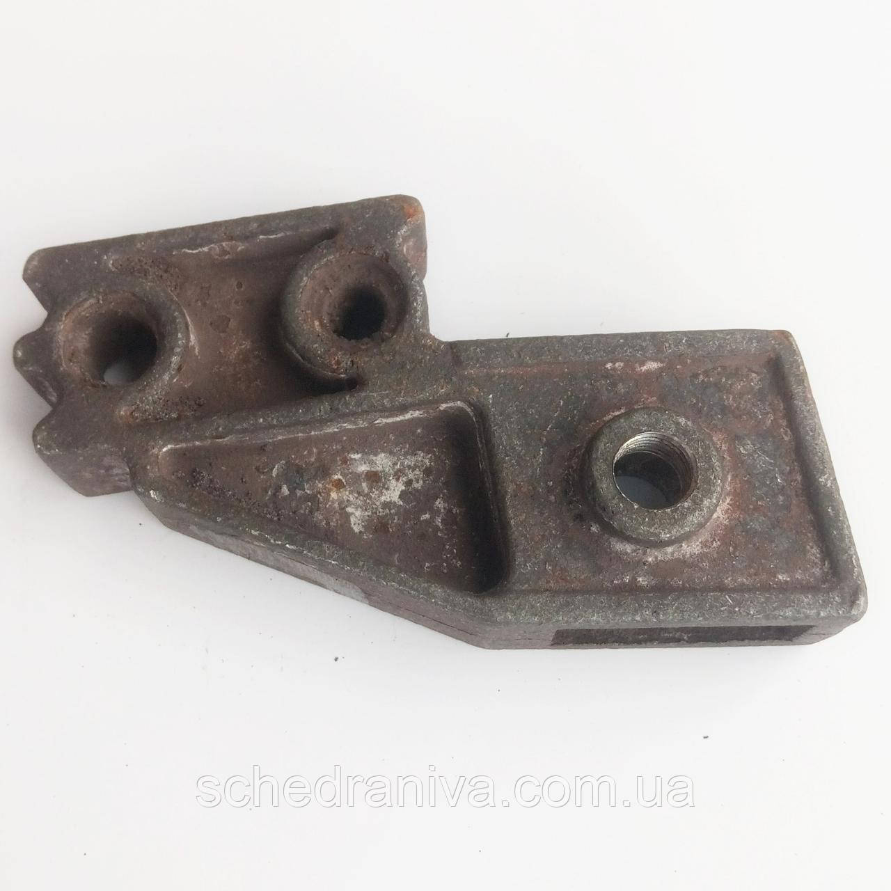 Тримач задній крн Н 089.01.205 (чавун) 46.305