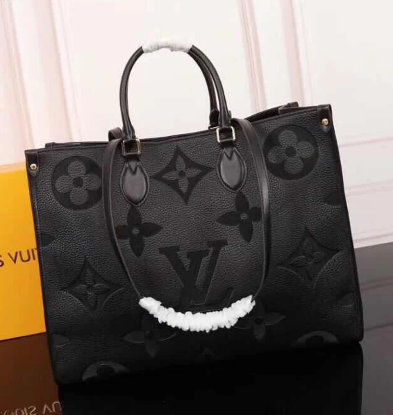 Жіноча сумка Louis Vuitton Onthego канва Monogram Луї Віттон чорна 40