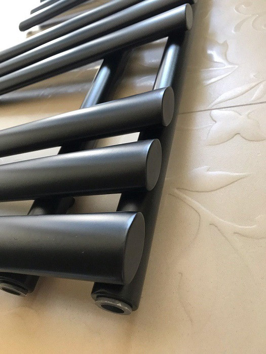 Черный полотенцесушитель водяной 500х820 GRASSE 9/820 Arttidesign Черный полотенцесушитель водяной 500х820 GRASSE 9/820 Arttidesign