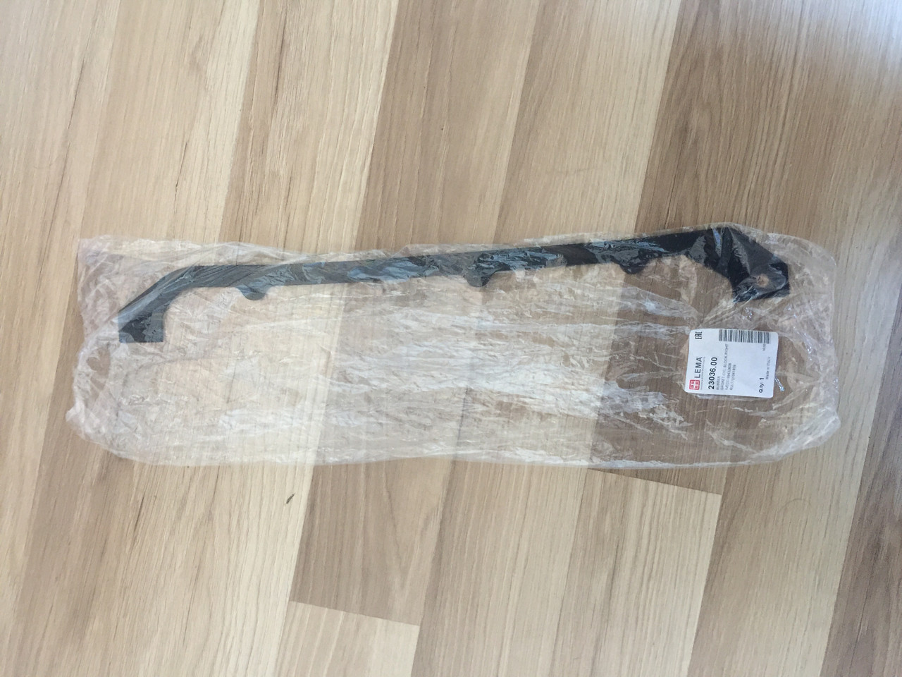 Прокладка полублоке права.2.5-2.8 LE23036.00 / 99432808