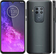 Motorola One Zoom