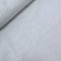 Батист білий, вишитий із квіточками, ширина 140 см