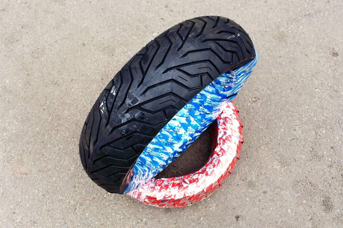 ΠΠΎΠΊΡΠΈΡΠΊΠ° 90/80-16 DELI TIRE SB-109R