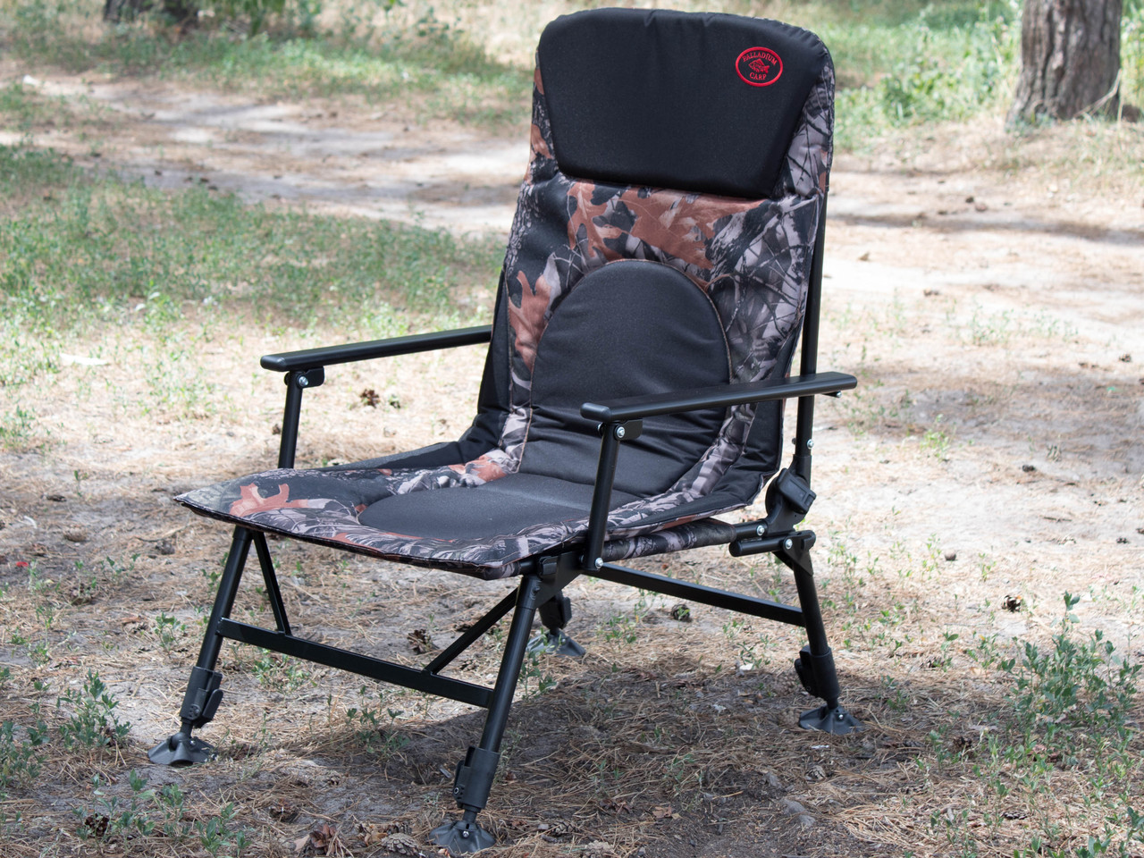 Коропове крісло Palladium Carp з чохлом, колір Камуфляж