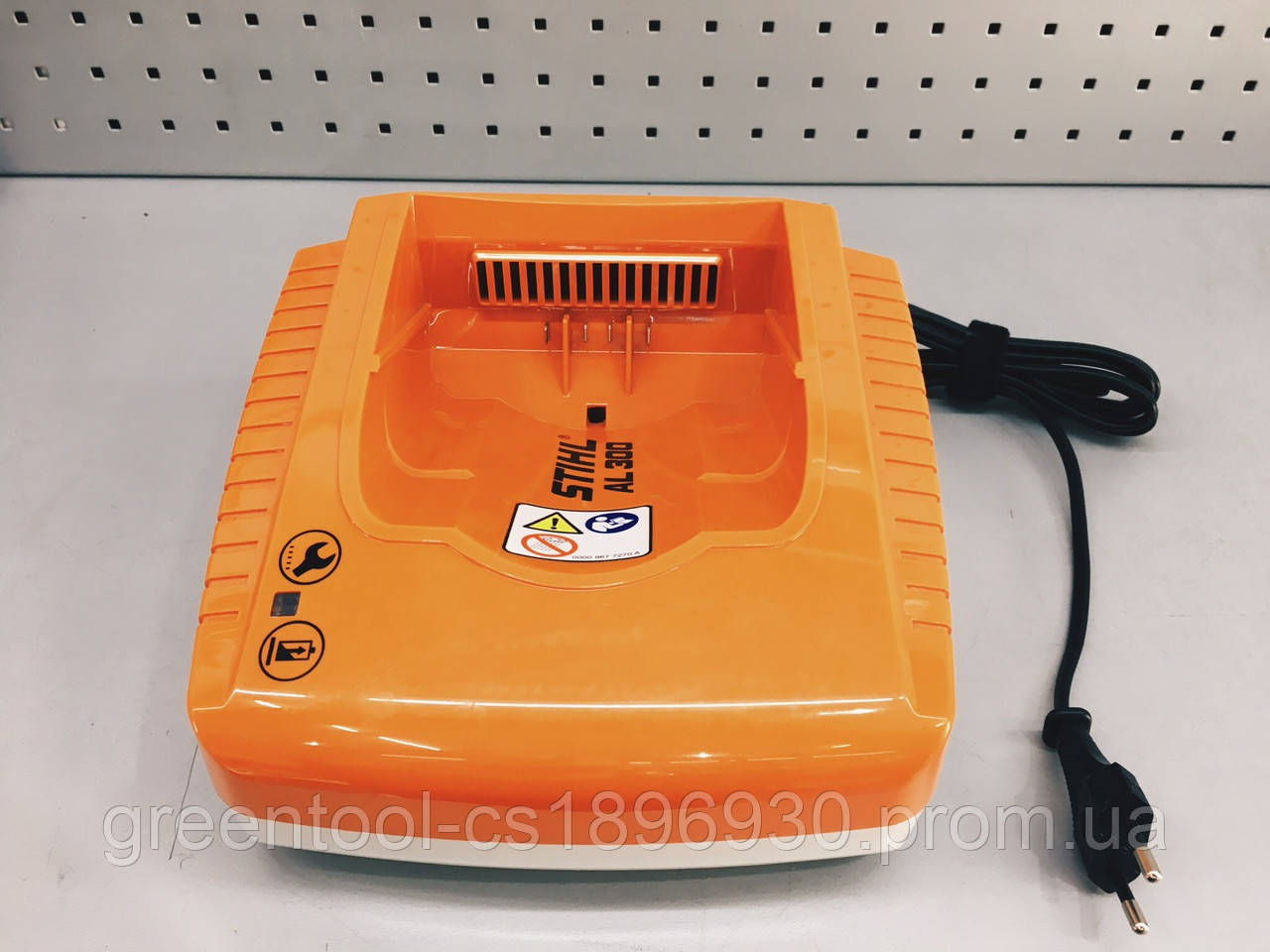 Зарядний пристрій STIHL AL 301 + 24 місяці гарантії, фото 1