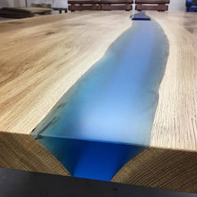 Стіл - "ріка". КЕ «Slab-431»: компонент "1" - низькомолекулярна рідка епоксидна смола, модифікована біфункційним реактивним пластифікатором. 3