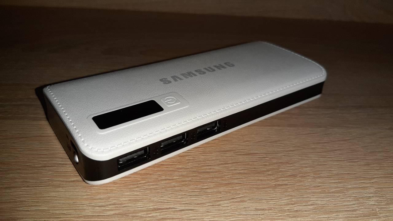 Power bank Samsung 60000 mAh 2USB+LED ліхтар Портативне заряджання Зовнішній акумулятор Білий