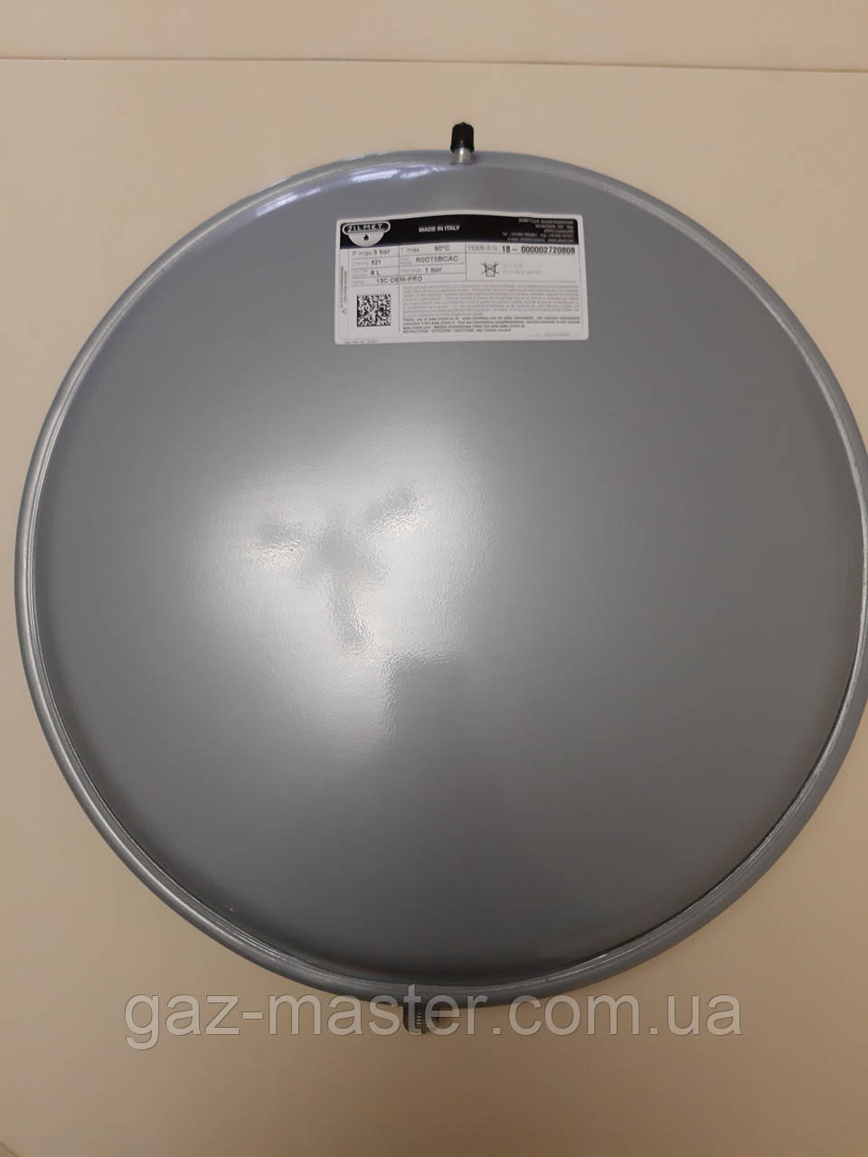 Бак розширювальний Zilmet Об'єм 8 літрів 1/2"G D392 H=81 мм 3 bar 90 °C