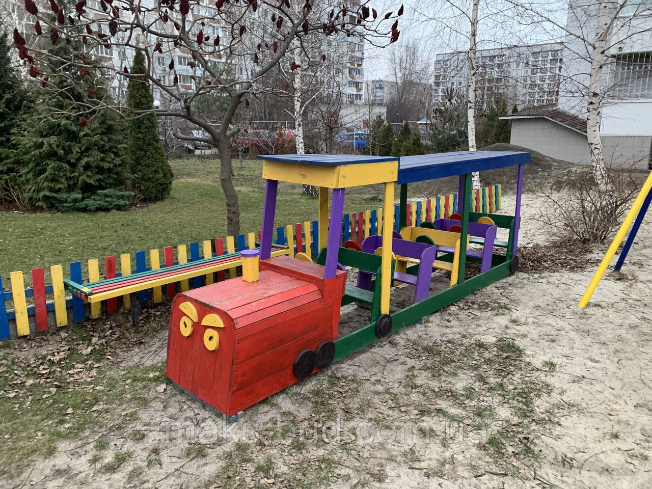 Потяг дитячий дерев’яний