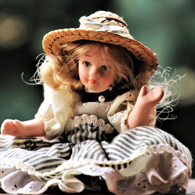 Фарфоровые Куклы в Харькове от компании "Дом Подарков".