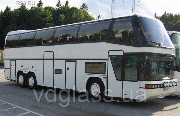 Neoplan 117 лобове скло верхнє, фото 1