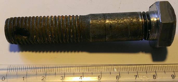 40-17 Болт М16х1,5х80