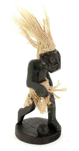 Папуас "Футболист" дерево (16,5х8,5х8 см) (ID#1113872514), цена: 119 ...