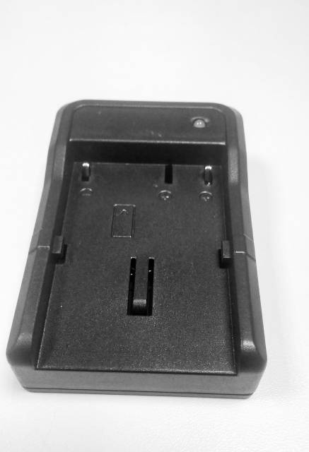 F-Laser 5V 前衛用 Купить Внешнее зарядное устройство для лазерного уровня