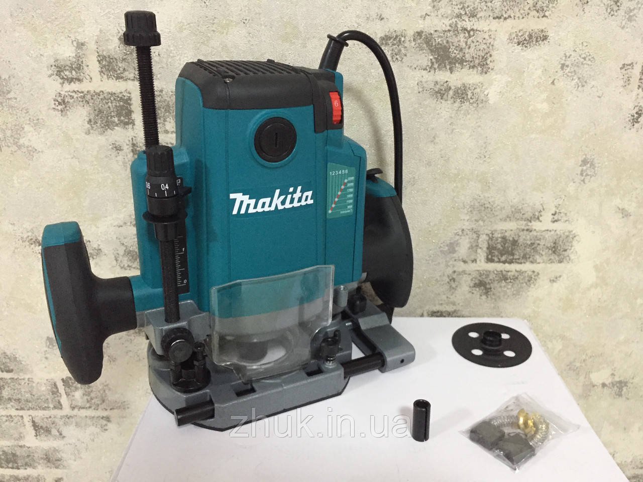 Фрезерная машина Makita RP 2301 FC / 2100Вт - фото 3 - id-p1057885112