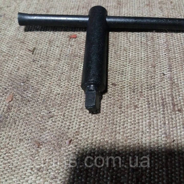 Ключ до токарного патрона 100 мм (9х9) мм, фото 1