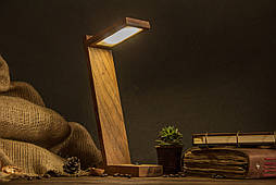 Декоративна лампа led з дерева в стилі лофт