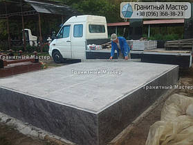 Красивый памятник ребенку со статуей из мрамора. Фото с.Березовка, Киевская обл. 11