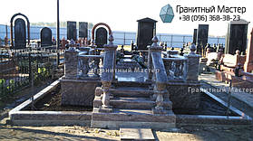 Красивый памятник ребенку со статуей из мрамора. Фото с.Березовка, Киевская обл. 16