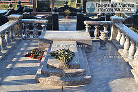 Красивый памятник ребенку со статуей из мрамора. Фото с.Березовка, Киевская обл. 20