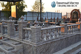 Красивый памятник ребенку со статуей из мрамора. Фото с.Березовка, Киевская обл. 26