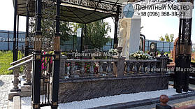 Красивый памятник ребенку со статуей из мрамора. Фото с.Березовка, Киевская обл. 8