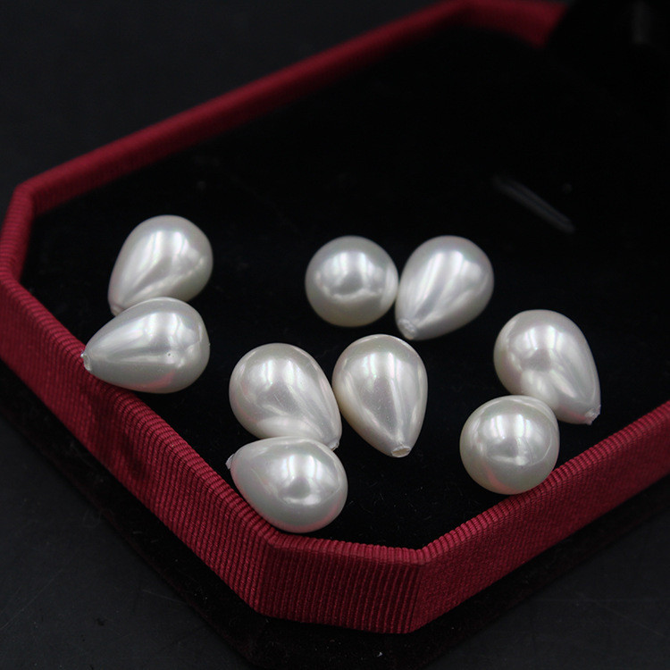 Штучні білі перли крапля 7 х 10 mm