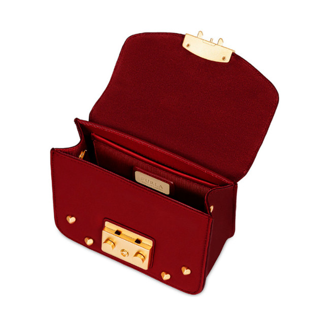 Жіноча сумочка Furla Metropolis Amoris Жіноча сумочка Furla Metropolis Amoris