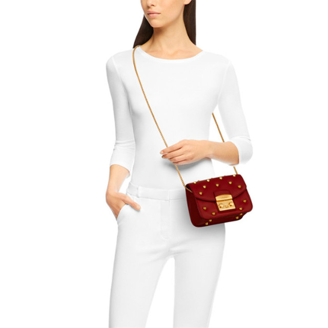 Жіноча сумочка Furla Metropolis Amoris Жіноча сумочка Furla Metropolis Amoris