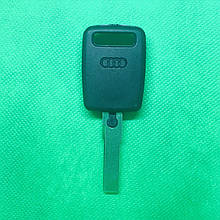 Корпус заготівля авто ключа для Audi A4, A6, A8 (Ауді A4, A6, A8)