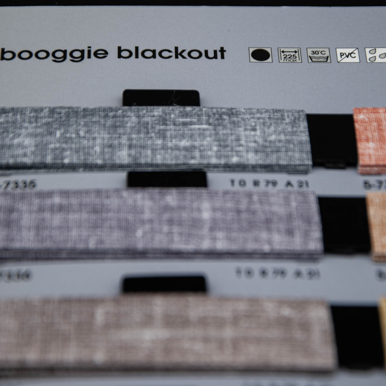 Шторы плиссе Booggie blackout (7 вариантов цвета) - фото 6 - id-p1116123737