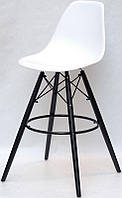 Стул барный Nik-BK 75 см, белый 07 на черных буковых ногах Eames Barstool