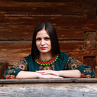 Вишиванка жіноча "Талісман" на зеленому шифоні, 3/4 рукав