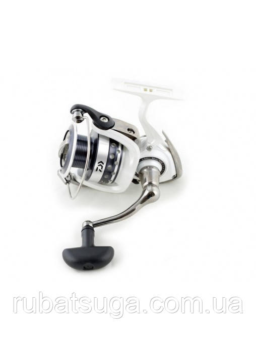 Котушка Daiwa Laguna E3000B + Зап. шпуля