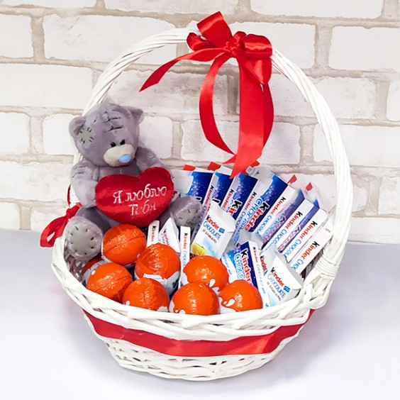 Подарунковий набір Кошик Тедді та kinder